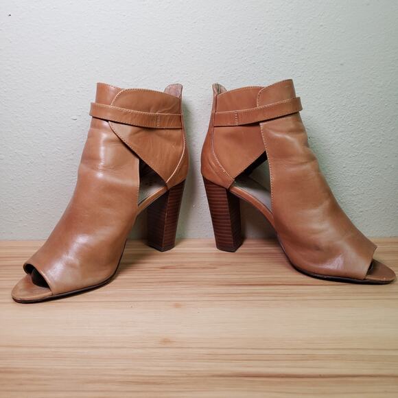 Vince Camuto 9.5‎ Venica Open Toe Heel Bootie Carmel Brown Leather Fall Staple - Picture 3 of 12